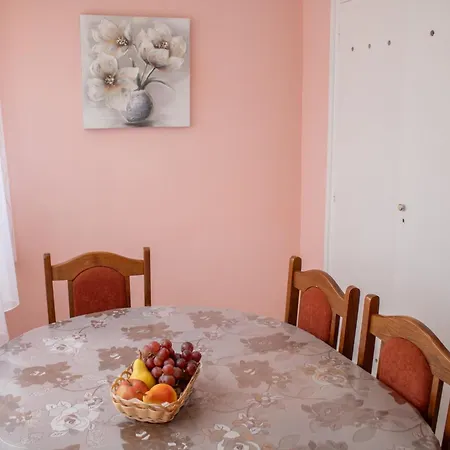 Apartamento Laguna In With Parking Zadar