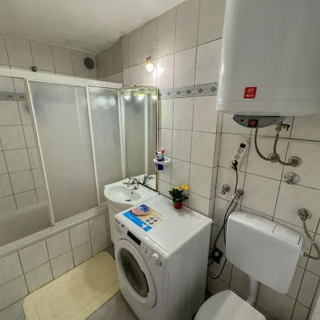 Laguna In With Parking Apartamento Zadar