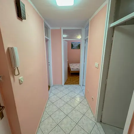 Apartamento Laguna In With Parking
