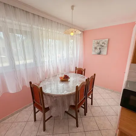 Laguna In With Parking Apartamento Zadar